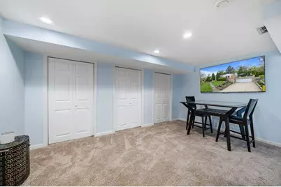224  Lookout Dr, Lake Geneva, WI 53147 - Photo 31