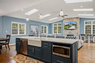 224 Lookout Dr, Lake Geneva, WI 53147 - Photo 9