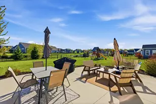 N62W13709 Sunburst Dr, Menomonee Falls, WI 53051 - Photo 31