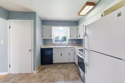 10101 W Beechwood Ave, Milwaukee, WI 53224 - Photo 19