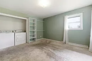 10101 W Beechwood Ave, Milwaukee, WI 53224 - Photo 21