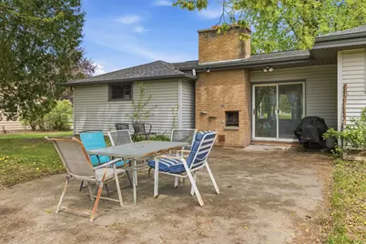 10101 W Beechwood Ave, Milwaukee, WI 53224 - Photo 5