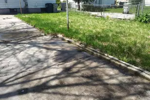 4450 N 25th St, Milwaukee, WI 53209 - Photo 9