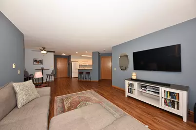7203  Mid Town Rd #303, Madison, WI 53719 - Photo 5
