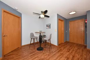 7203 Mid Town Rd, Madison, WI 53719 - Photo 11