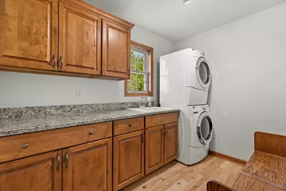501  Drumlin Cv, Slinger, WI 53086 - Photo 13