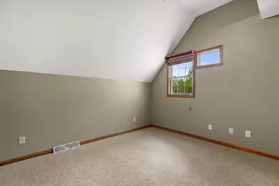 501  Drumlin Cv, Slinger, WI 53086 - Photo 19