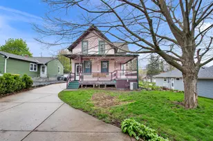 116 N Washington Ave, Waukesha, WI 53188 - Photo 3