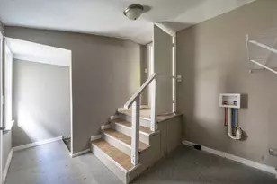 1823 Marquette St, Racine, WI 53402 - Photo 11