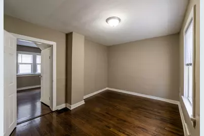 1823  Marquette St, Racine, WI 53402 - Photo 7