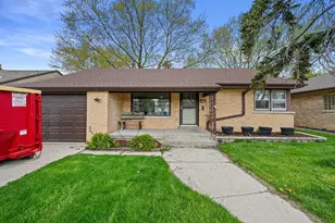 5629 S Quality Ave, Cudahy, WI 53110 - Photo 1