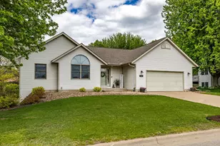 701 Capitol Ct, Holmen, WI 54636 - Photo 1