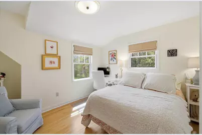 7505 N Links Way, Fox Point, WI 53217 - Photo 31