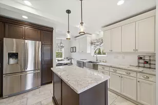 7505 N Links Way, Fox Point, WI 53217 - Photo 15