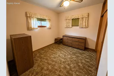 5874 N 67th St, Milwaukee, WI 53218 - Photo 11