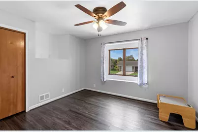 210  Dream Catcher Dr, Kewaskum, WI 53040 - Photo 23