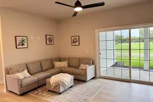 465 Hillary Circle, Johnson Creek, WI 53038 - Photo 9