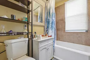 433 N 29th St, Milwaukee, WI 53208 - Photo 9