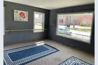 2121 N 21st St, Sheboygan, WI 53081 - Photo 5