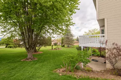 1215  Timber Rdg, Pewaukee, WI 53072 - Photo 39