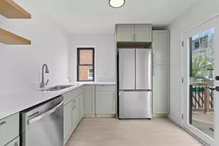 921 Perkins Ave, Waukesha, WI 53186 - Photo 9