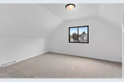 921  Perkins Ave, Waukesha, WI 53186 - Photo 15