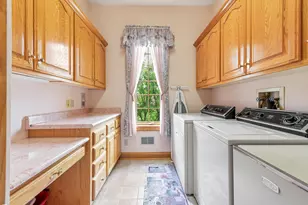 N78W13031 Country Club Ct, Menomonee Falls, WI 53051 - Photo 25