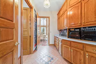 N78W13031 Country Club Ct, Menomonee Falls, WI 53051 - Photo 15