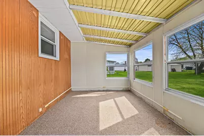 W149N8153  Winchester St, Menomonee Falls, WI 53051 - Photo 23