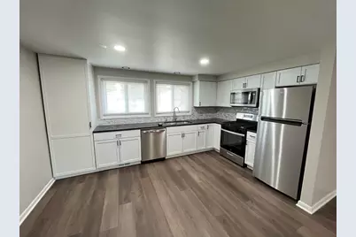2109  87th Pl, Kenosha, WI 53143 - Photo 5