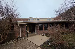 425 W Willow Ct, Fox Point, WI 53217 - Photo 25