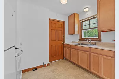 4108 N Bartlett Ave #4110, Shorewood, WI 53211 - Photo 7