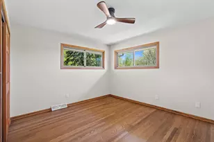 W172N9751 Division Rd, Germantown, WI 53022 - Photo 11