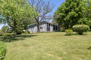 S78W31428 Sugden Rd, Mukwonago, WI 53149 - Photo 37