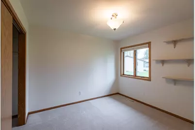 2723 S Meadow Lark Ln, Holmen, WI 54636 - Photo 15