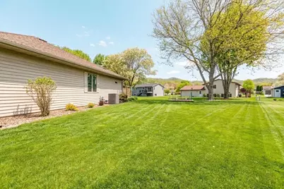 2723  Meadow Lark Ln, Holmen, WI 54636 - Photo 41