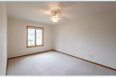 2723  Meadow Lark Ln, Holmen, WI 54636 - Photo 19