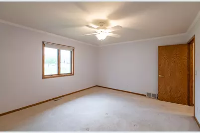 2723  Meadow Lark Ln, Holmen, WI 54636 - Photo 25