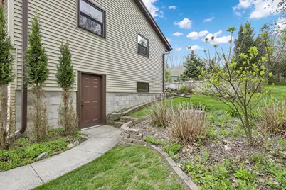 4953  Lake Dr, West Bend, WI 53095 - Photo 29