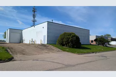 2320  Cunningham St, La Crosse, WI 54603 - Photo 3