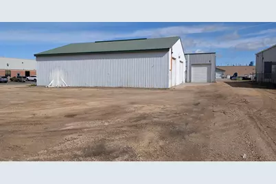 2320  Cunningham St, La Crosse, WI 54603 - Photo 5