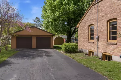 409  Breezy St, Delavan, WI 53115 - Photo 29