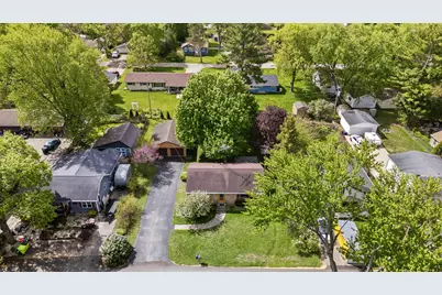 409  Breezy St, Delavan, WI 53115 - Photo 37