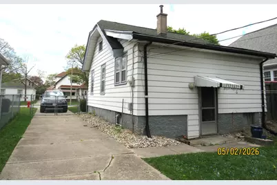 308 N 70th St, Wauwatosa, WI 53213 - Photo 13