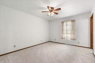 1015 Squire Ln, West Bend, WI 53090 - Photo 21