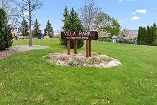 1015 Squire Ln, West Bend, WI 53090 - Photo 37