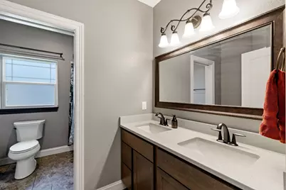 1360  Foxwood Pass, Oconomowoc, WI 53066 - Photo 31