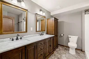 1360 Foxwood Pass, Oconomowoc, WI 53066 - Photo 31