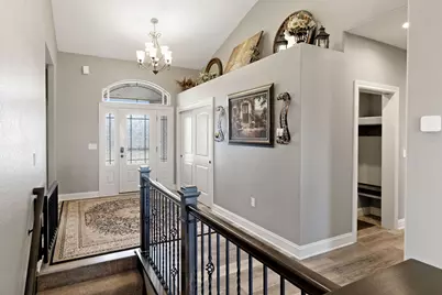 1360  Foxwood Pass, Oconomowoc, WI 53066 - Photo 19