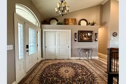 1360  Foxwood Pass, Oconomowoc, WI 53066 - Photo 5